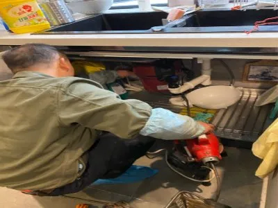 上海丰辉欣水电维修中心/专业马桶疏通/准时态度好