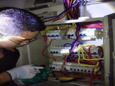 北京24小时水电维修电话/地板安装服务/收费合理