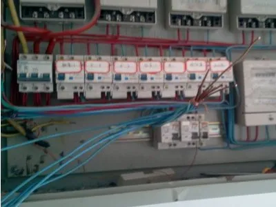 重庆24小时水电维修电话/电路维修服务/收费合理