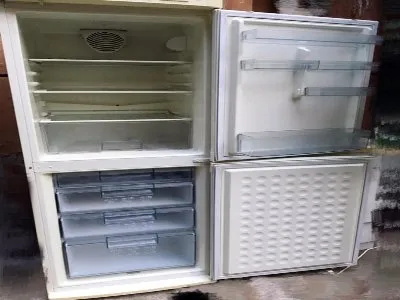 璧山区达米尼冰箱维修电话(全国24小时)--凯干服务点