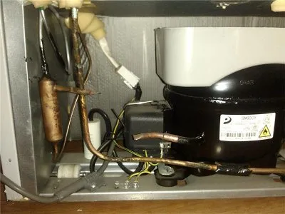 天津三洋冰箱维修电话(全国24小时)--万合晶服务点