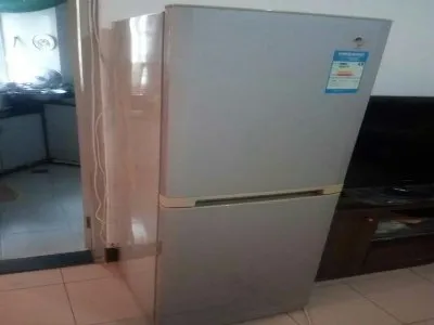 重庆乐声冰箱维修电话--聚美乐服务部