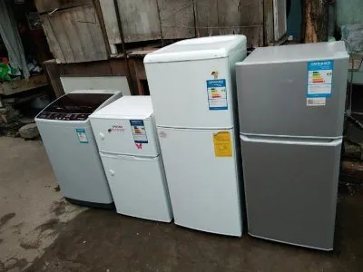 城口县美的冰箱维修服务电话--辉华服务部