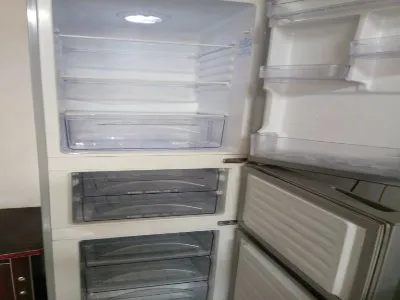 黄浦区夏普冰箱维修服务电话--绿欣苑服务点