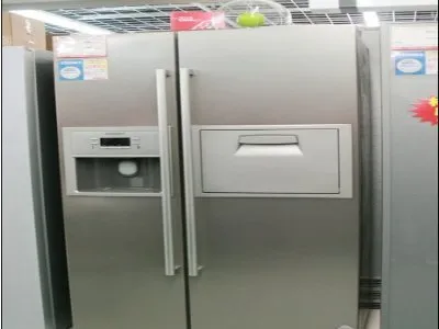 金山区伊莱克斯冰箱维修电话--荣彩服务部