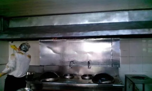 黄浦区美的抽油烟机维修电话