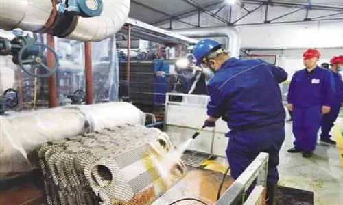 璧山区小松鼠锅炉维修电话