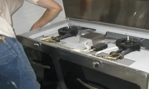 巴南区雷哲集成灶维修服务电话--同益服务网点