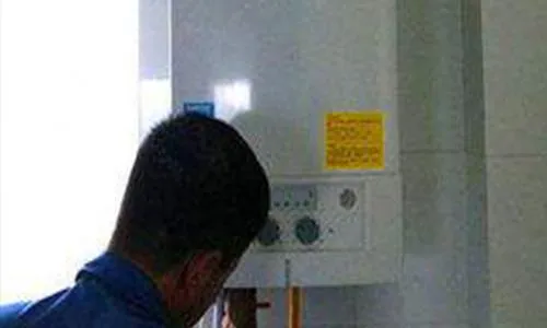 铜梁区金城厨业开水器维修电话(全国24小时)--晶优服务网点