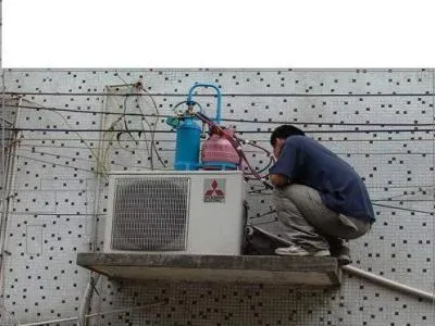 合川区远大空调维修电话(全国24小时)