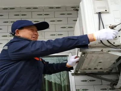 怀柔区美的中央空调维修电话(全国24小时)