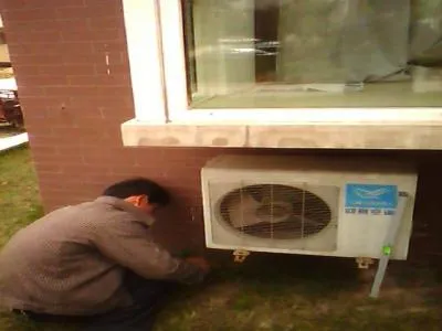 城口县大金空调维修服务电话--新东服务部