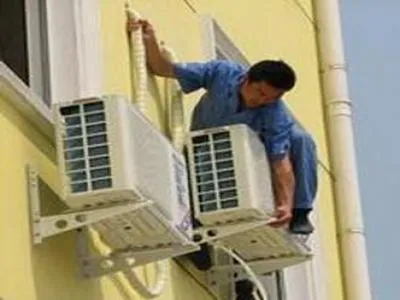 彭水苗族土家族自治县三菱重工空调维修服务电话--洪德成维修服务中心