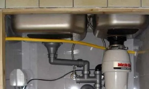 北京贝克巴斯垃圾处理器维修电话--洪德成服务中心