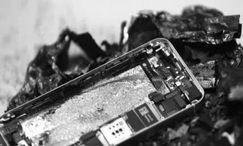 仅提供上海静安区35Phone手机上门维修