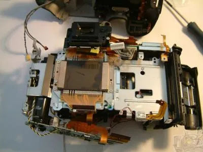 上海理京数码维修服务部