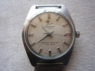 东方双狮手表维修点--怡润维修点