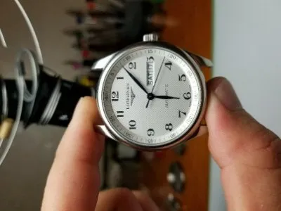 帕玛强尼手表维修中心--百名维修部