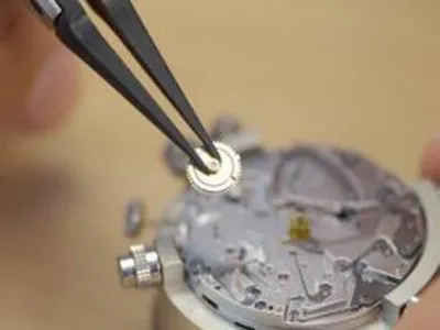 北京诺莫斯手表维修中心电话--荣彩维修部