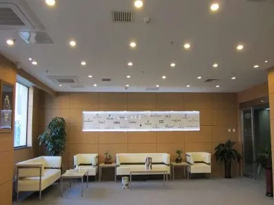 重庆瑞士军表手表维修服务中心--亨鑫仁服务中心