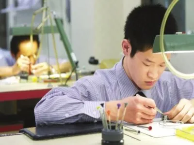 北京亨利慕时手表客户服务中心--凯干维修点