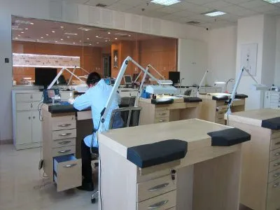 天津北京表手表维修点--本万飞维修站