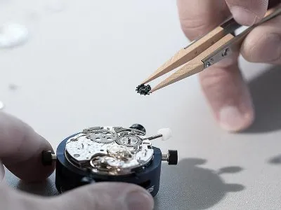 北京梵克雅宝手表维修服务中心--啸创服务部