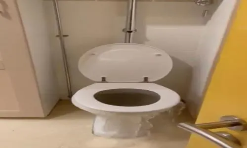 重庆美标马桶维修电话