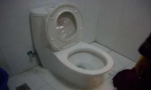 北京辉煌马桶维修服务电话--明盛服务中心