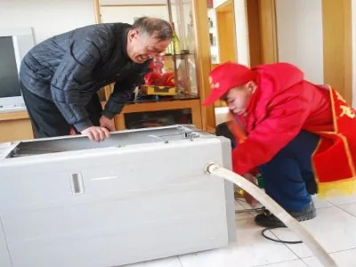 北京小天鹅洗衣机维修服务电话--勤裕鼎维修服务中心