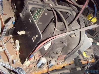 东城区TCL液晶电视维修电话(全国24小时)--本万飞服务部