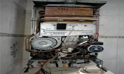 baoway壁挂炉故障显示aa