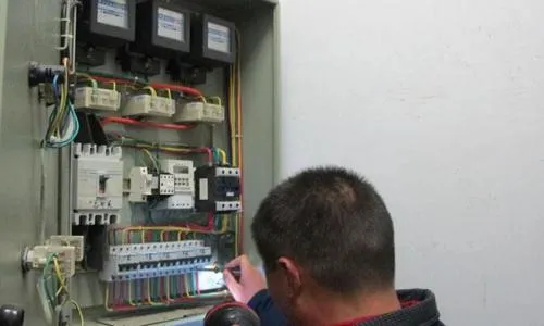 壁挂炉排气口结冰怎么办