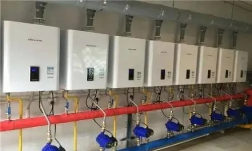 小松鼠壁挂炉有电池吗