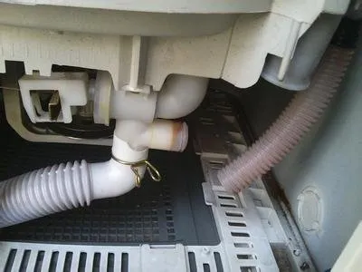 美的洗衣机错误代码e64