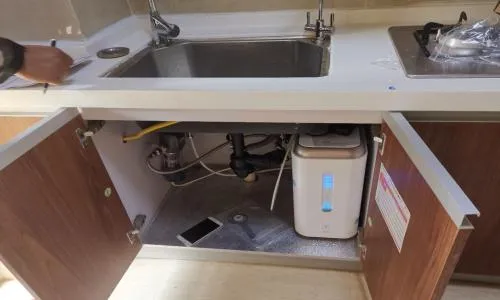 美的净水器只出生活水不出净水怎么回事