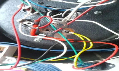 电饭煲老是哒哒响怎么办