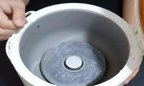 电饭煲预约点不开怎么办