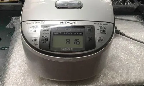 扬州美迪电饭煲活动盖板坏了