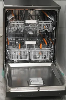 洗碗机水龙头标志亮了不进水