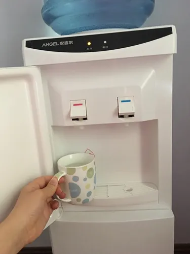 安吉尔饮水机温度显示Er不加热是咋回事