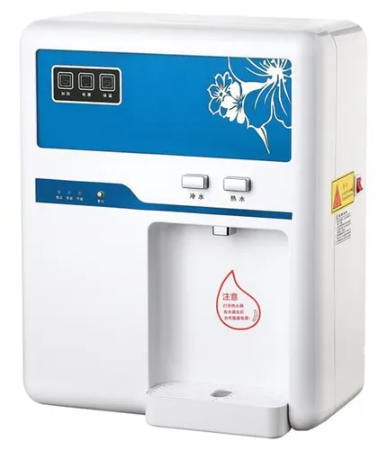 家猫一直弄饮水机怎么办