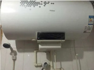 热水器开着不拔电洗澡有安全隐患吗(图1)