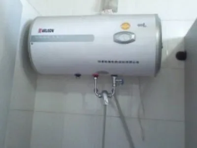 电热水器结冰了怎么处理(图1)