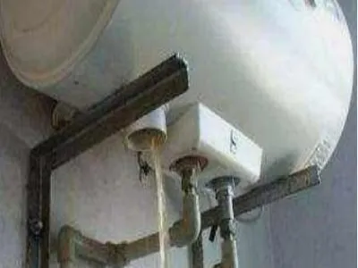 热水器排污提醒灯亮怎么回事(图1)