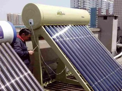 热水器没开一到冬天就嗡嗡响(图1)