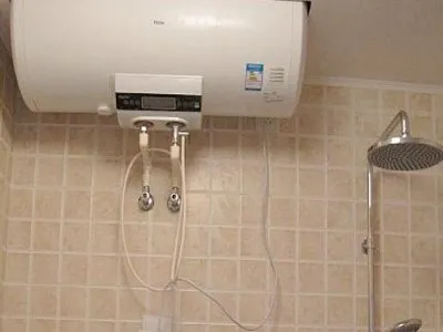 空气能热水器上冻了怎么办(图1)