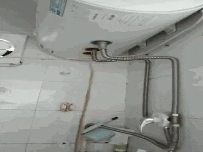 热水器显示03是什么意思(图1)