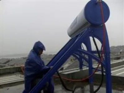 电热水器冷水管冻住了怎么办(图1)