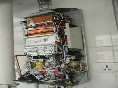 热水器出水口断了能换吗(图1)